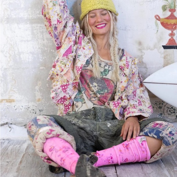 Magnolia Pearl NEW "MOTHER TEREA" Jersey Flower SOLD OUT Tees T-shirt NWT - Picture 10 of 10